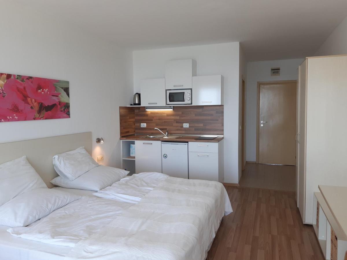 Aparthotel Romance Китен Екстер'єр фото