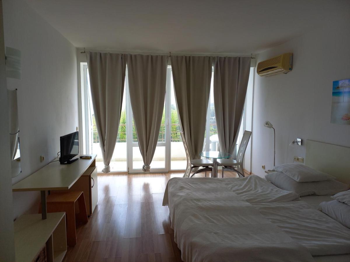 Aparthotel Romance Китен Екстер'єр фото