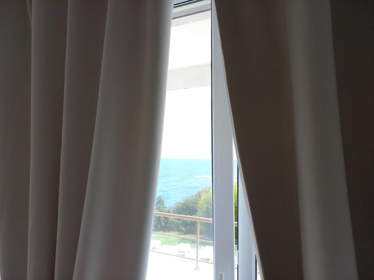 Aparthotel Romance Китен Екстер'єр фото