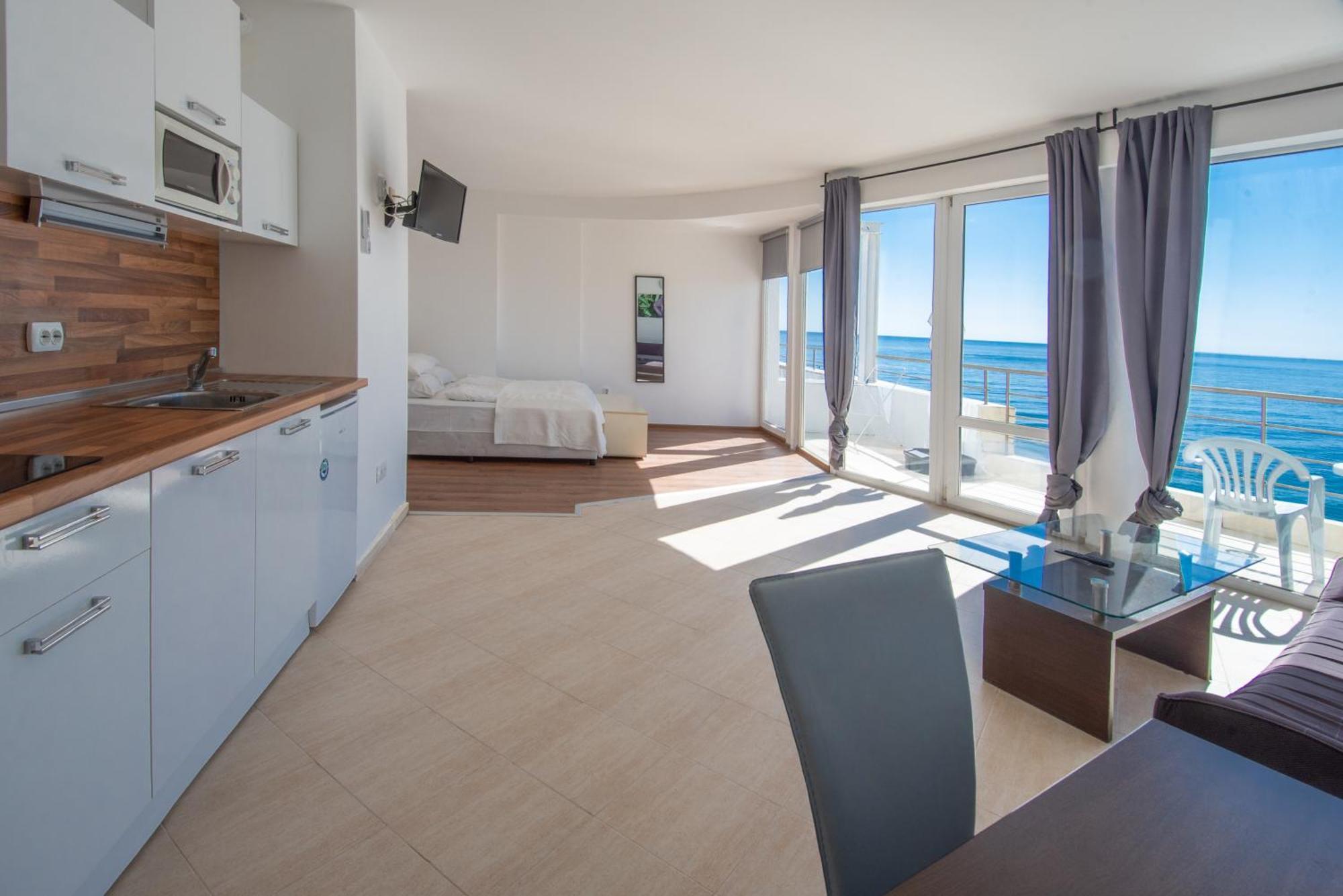 Aparthotel Romance Китен Екстер'єр фото