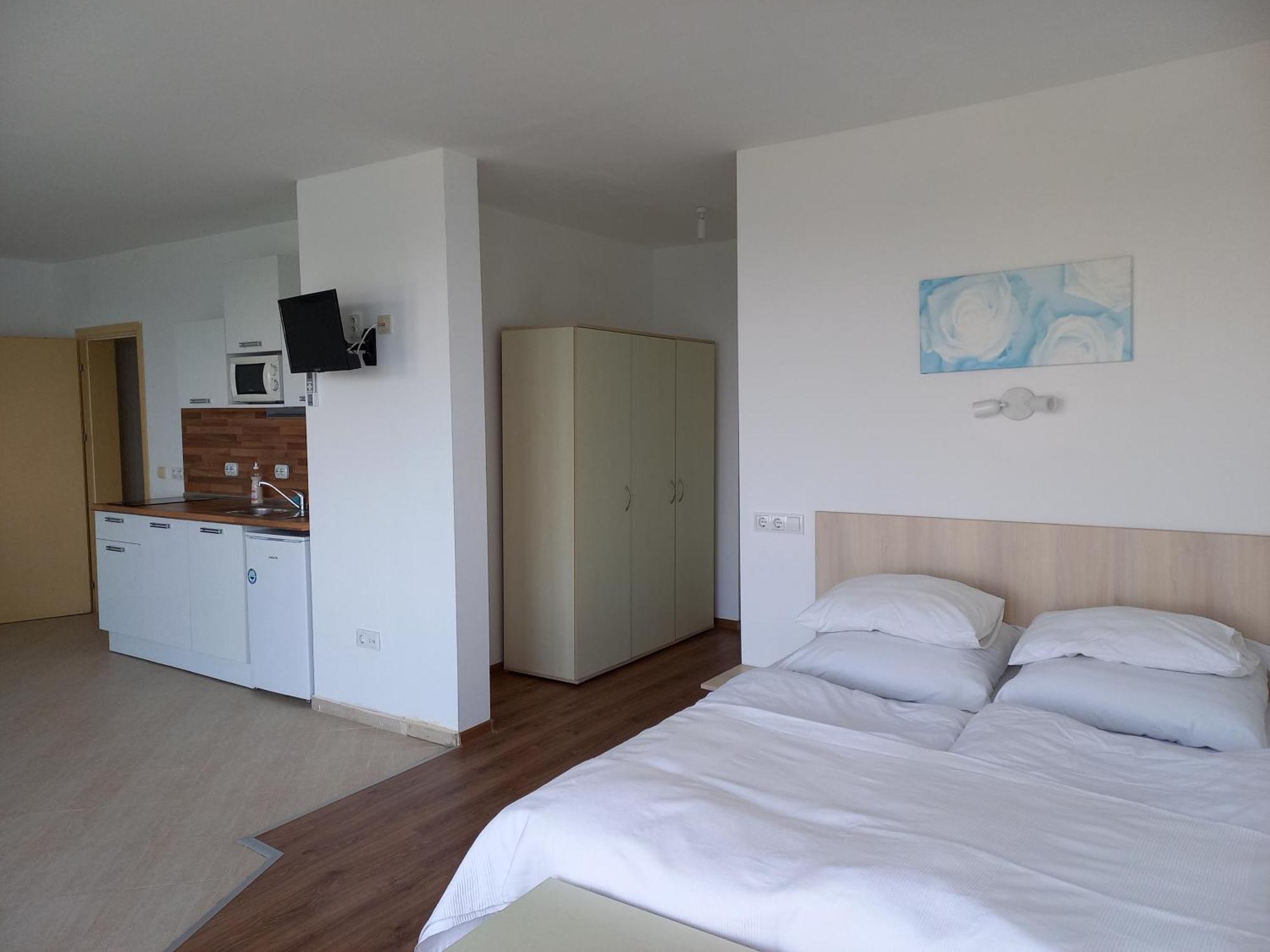 Aparthotel Romance Китен Екстер'єр фото