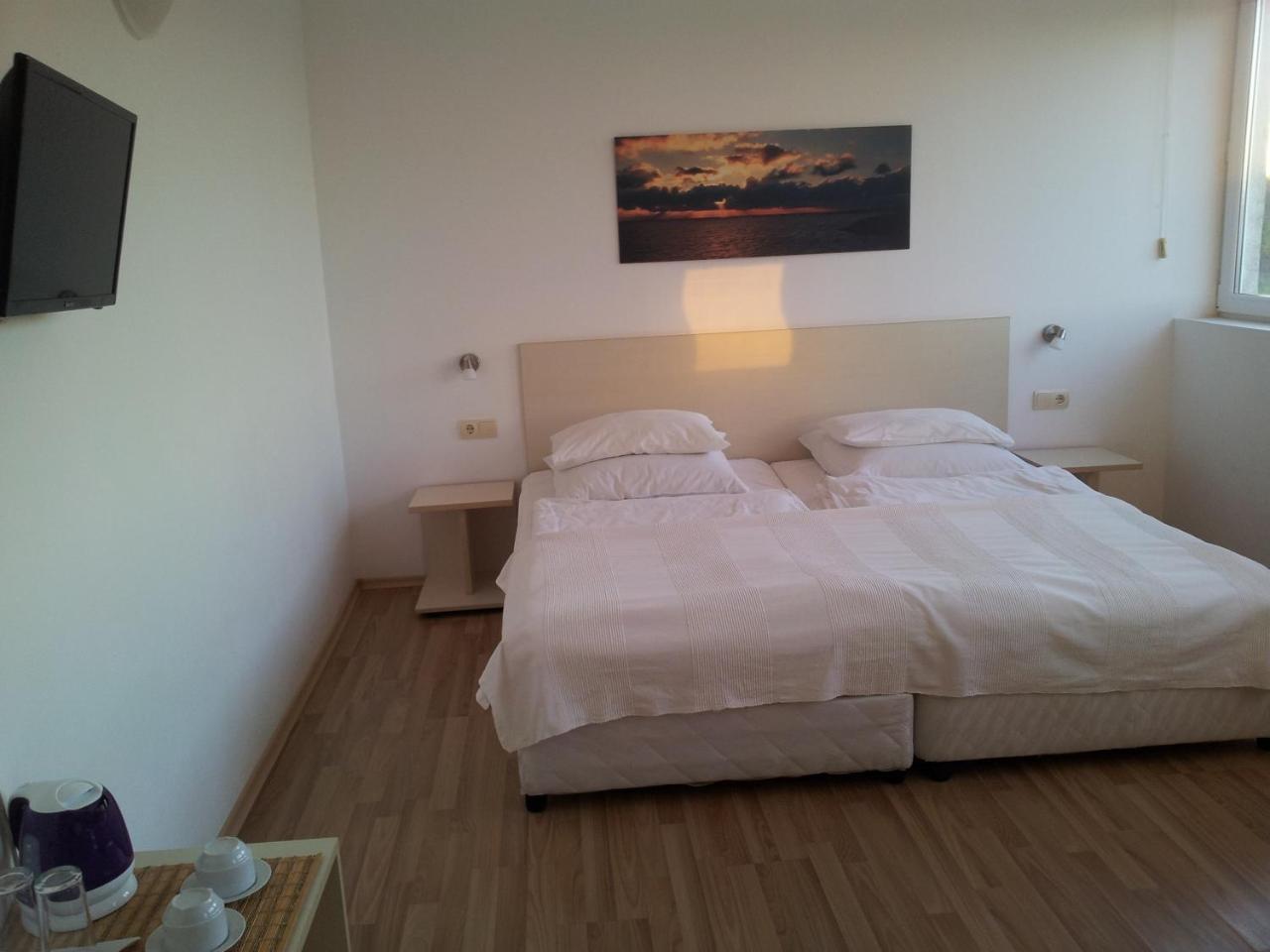 Aparthotel Romance Китен Екстер'єр фото